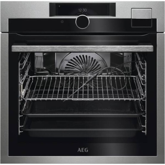 Foto van Stoomoven AEG BSE998230M